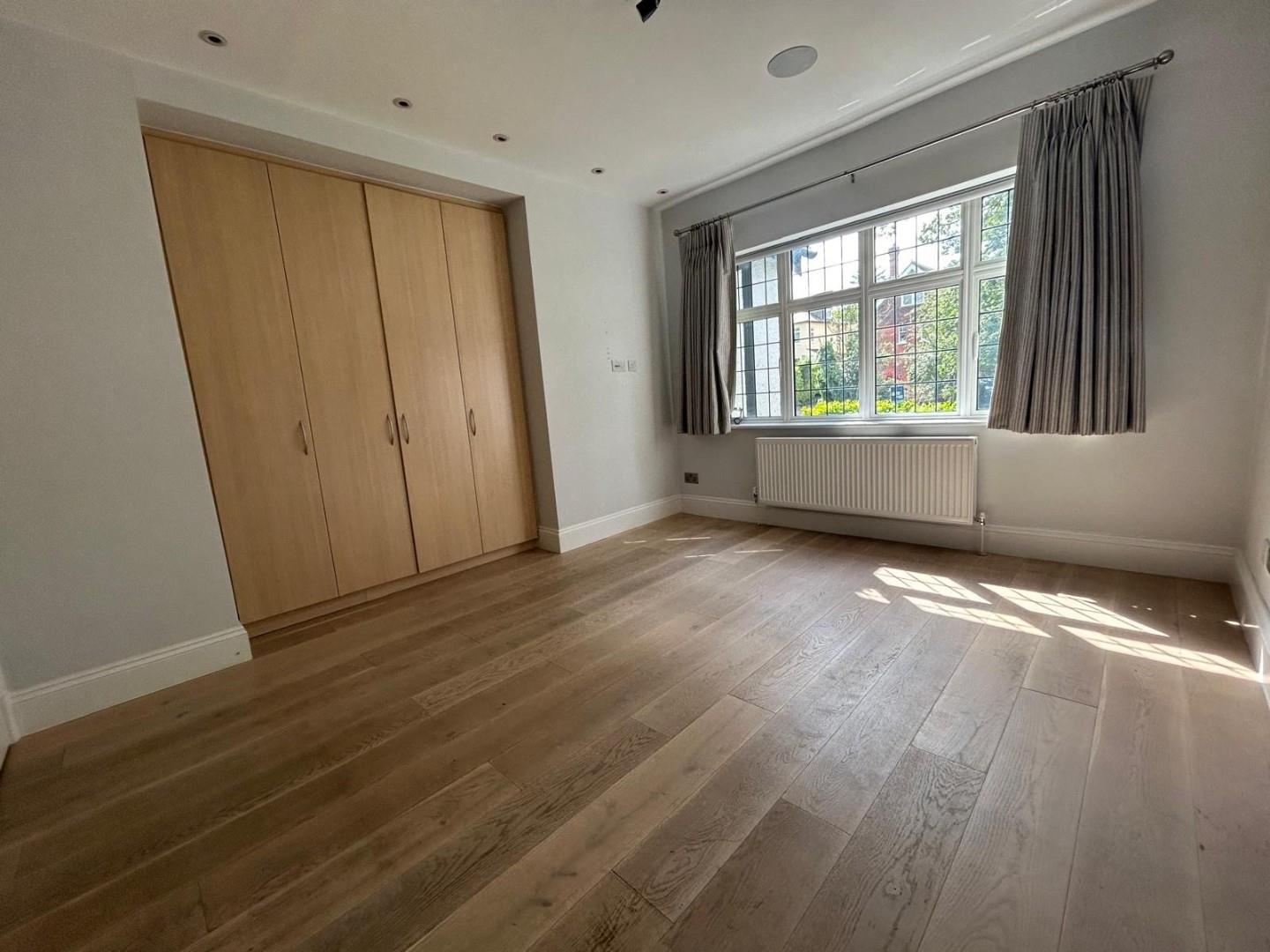 Marsh Lane, Mill Hill